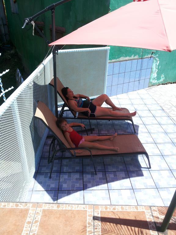 Hotel La Uvita Пуэрто-Лимон Экстерьер фото